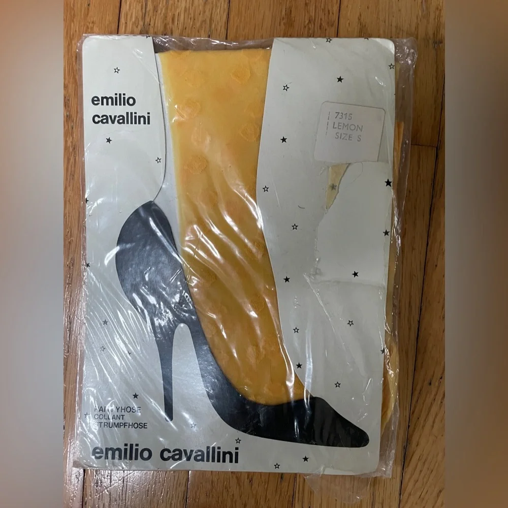NWT Pantyhose Nylons Tights Hosiery 90’s Various Vintage Lot of 4 Size Small